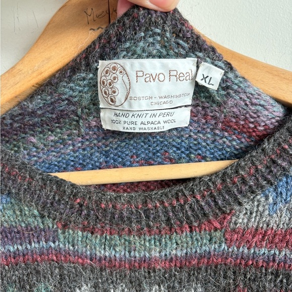 Pavo Real Hand Knit in Peru 100% Pure Alpaca Wool Sweater XL - Picture 3 of 5